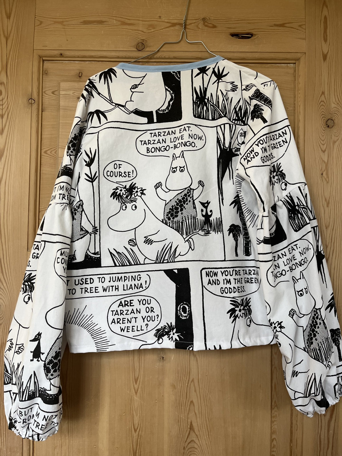 Rafia Shirt med Mumitroldene  – str. XS/S